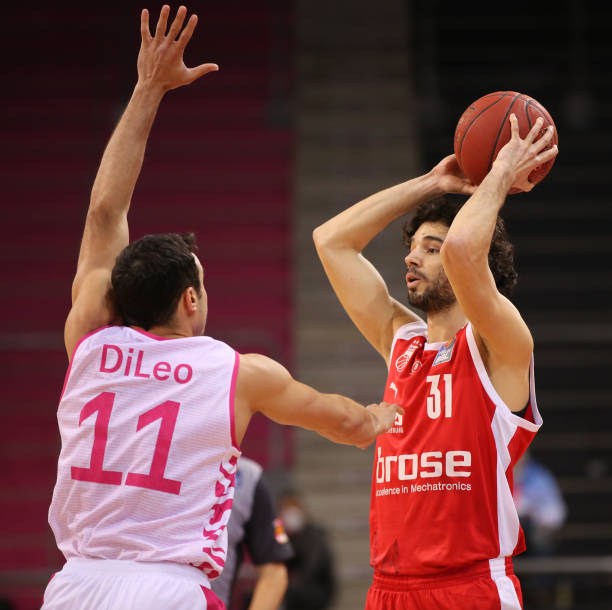 一个偶然的 一个偶然的