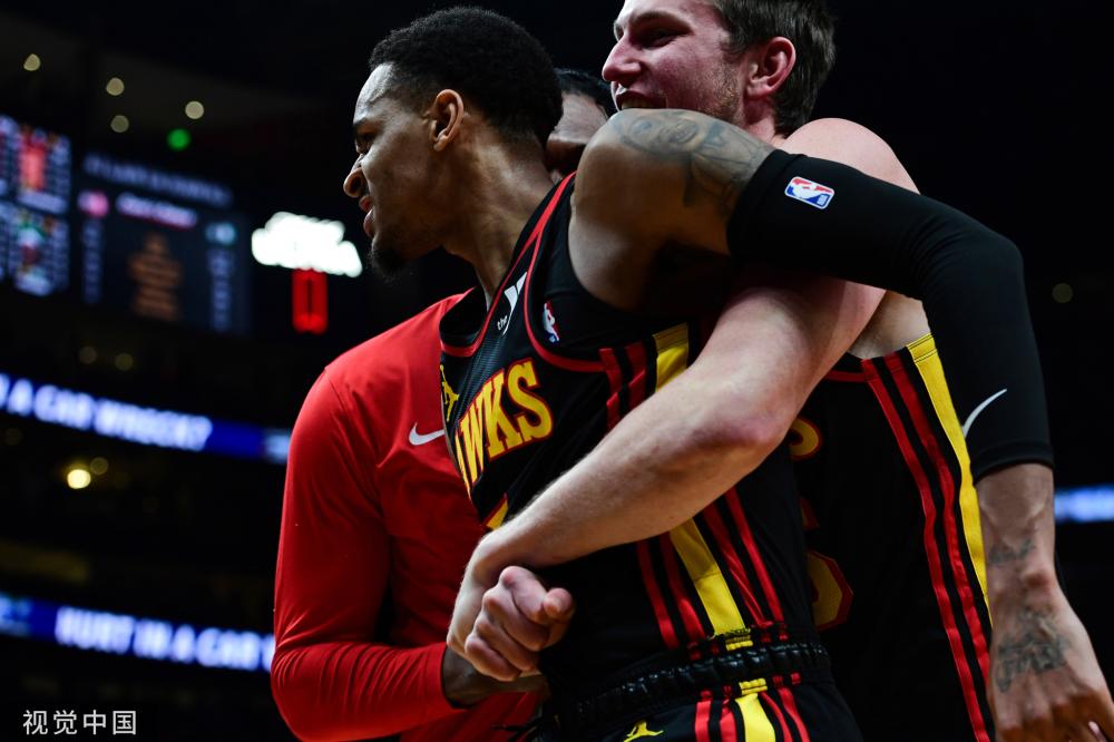 烈竞争中 烈竞争中