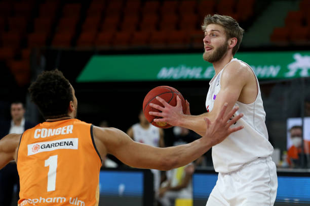 的重要一环 的重要一环